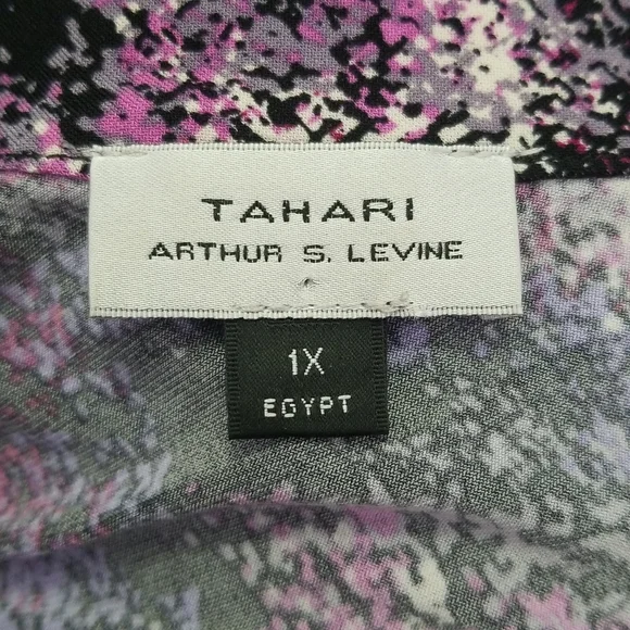 Tahari Printed Sleeveless Top - Picture 5 of 6